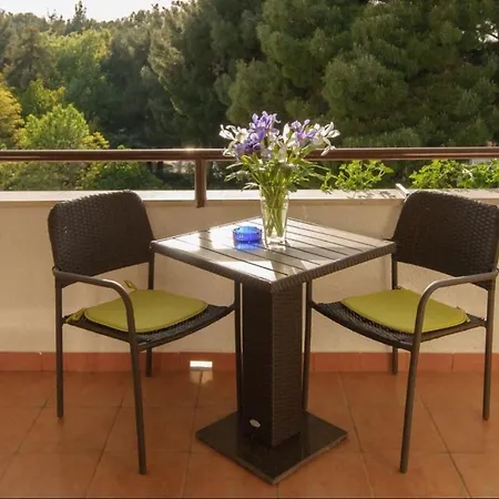 House Ritosa, For Max 8 Persons Area Guest house